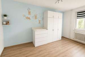 Attraktive 3-Zimmer-Wohnung mit Balkon und Garage in Duisburg Rumeln-Kaldenhausen – Die vollständige Adresse der Immobilie erhältst du vom Anbieter., 47239 Rumeln-Kaldenhausen, Duisburg – Vorschaubild 4