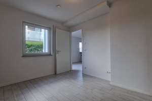Schnuckelige 2 ZKB Erdgeschoss-Wohnung Nähe Auwaldsee – Egerlandstraße 2a, 85053 Südost, Ingolstadt – Vorschaubild 6