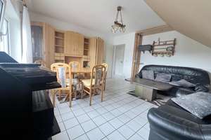 Helle & Top geschnittene DG Wohnung mit EBK & Stellplatz in Sankt Augustin Buisdorf – Prinz-Eugenstr. 1, 53757 Sankt Augustin – Vorschaubild 2
