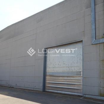 Teilbare Lagerhalle mit ebenerdiger Andienung nahe der A30