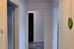 Wohnung 4 - Zimmer 1  70372 Stuttgart – WG-Zimmer im Dachgeschoss – Die vollständige Adresse der Immobilie erhältst du vom Anbieter., 70372 Kurpark, Stuttgart – Vorschaubild 16
