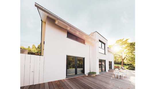 Bild von Lichtdurchflutete Heimat  für die Familie