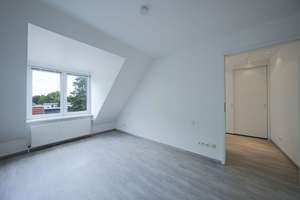 Seltene Maisonette-Wohnung mit Charme. – Schenefelder Landstraße 166, 22589 Iserbrook, Hamburg – Vorschaubild 11