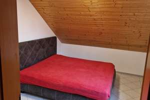  3,5 Zimmer DG Wohnung Balkon, Küchenzeile, Schwedenofen – Die vollständige Adresse der Immobilie erhältst du vom Anbieter., 93167 Falkenstein – Vorschaubild 11
