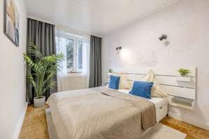 Möblierte 2 Zimmer Wohnung im 1. OG in Oberhausen