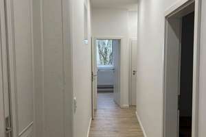Nähe Bahnhof: Modernisierte 3,5-Zimmer-Altbau-Wohnung in Lübeck-St. Lorenz Nord, Steinrader Weg – Steinrader Weg 28, 23558 Sankt Lorenz Nord, Lübeck – Vorschaubild 4