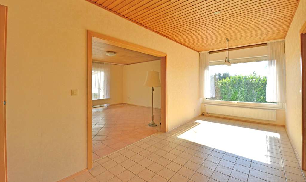 Immobilie in Fuldatal - Großes Okal Fertighaus auf 1075 m² Grdst. Top-Lage Fuldatal - Bild 3