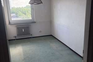 3-Zimmer-Eigentumswohnung in Nürnberg-Langwasser | 67,98 m² | 3. OG mit Süd-Balkon | Bezugsfrei | Pr – Neuselsbrunn 53, 90471 Langwasser Nordwest, Nürnberg – Vorschaubild 4