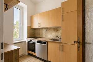 Stilvoller Altbau in Schwabing – 3 Zimmer mit besonderem Charakter – 80803 Münchner Freiheit, München – Vorschaubild 2