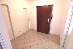 Zentral und doch ruhig in Wolfsburg + + + 
2 Zimmer mit Aufzug + Südloggia + offener Küche – Rothenfelder Straße 14, 38440 Rothenfelde, Wolfsburg – Vorschaubild 3