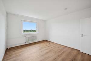 Wohnen mit Weitblick und Komfort – frisch sanierte Wohnung im Südwesten Berlins – Die vollständige Adresse der Immobilie erhältst du vom Anbieter., 12207 Lichterfelde, Berlin – Vorschaubild 4