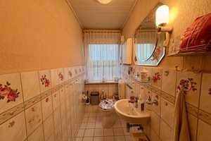 Schönes ebenerdiges Einfamilienhaus in Warnownähe mit Garage, Schuppen und Garten in Bützow – Güstrow (Kreis) – Vorschaubild 6
