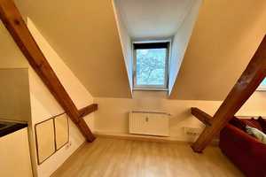 Kleine, ruhige Wohnung mitten in der Innenstadt – Wiesbaden – Vorschaubild 3