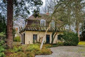 DENKMALGESCHÜTZTE VILLA AUF PARKÄHNLICHEM GRUNDSTÜCK IN TOPLAGE VON BERLN-GRUNEWALD – Die vollständige Adresse der Immobilie erhältst du vom Anbieter., 14193 Grunewald, Berlin – Vorschaubild 12