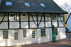 Schickes Wohnen in modernem Fachwerkhaus mit Terrasse und Garten in Essen-Kettwig – Die vollständige Adresse der Immobilie erhältst du vom Anbieter., 45219 Kettwig, Essen – Vorschaubild 22
