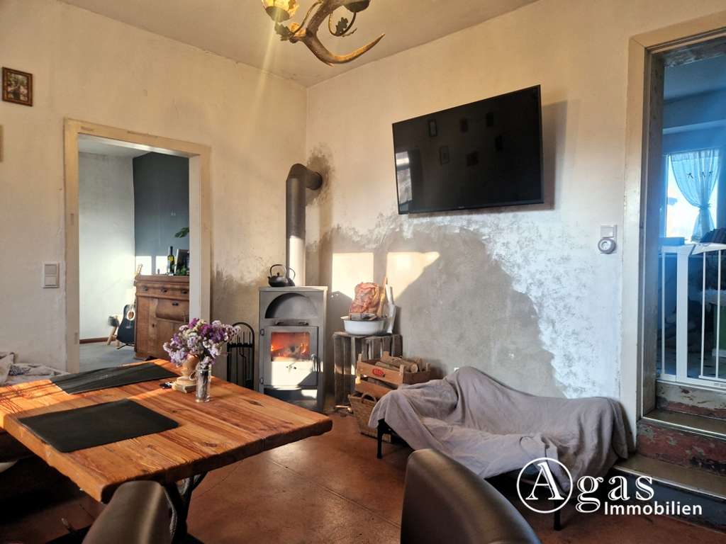 Immobilie in Küstriner Vorland - Modernisiertes Landhaus mit Scheune und Nebengebäuden auf fast 2 Hektar großem Grundstück - Bild 3