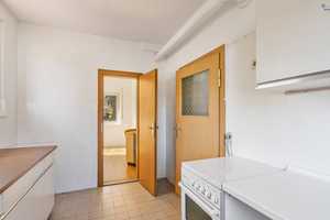 Familienidyll oder Investmentchance – Vielseitiges Wohnhaus mit Garten in Stuttgart-Wangen – Stuttgart – Vorschaubild 19