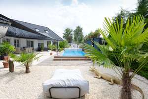 Traumvilla in Isernhagen-Süd mit 480 m² Wohnfläche - ohne Käuferprovision – Die vollständige Adresse der Immobilie erhältst du vom Anbieter., 30657 Isernhagen-Süd, Hannover – Vorschaubild 1