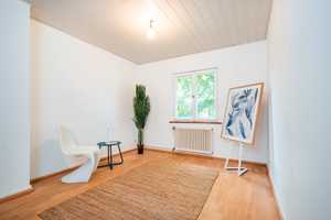 EINDRUCKSVOLLE VILLA - Charmante Villa in ruhiger und zentraler Lage in Singen – Konstanz (Kreis) – Vorschaubild 9