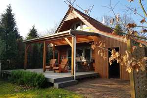 Erfüllen Sie sich den Traum vom eigenen Ferienhaus - idyllisch und direkt am See! – Die vollständige Adresse der Immobilie erhältst du vom Anbieter., 26215 Wiefelstede – Vorschaubild 6