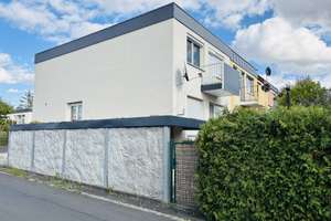 Reiheneckhaus in Würzburg-Lengfeld mit Garten und Garage + Stellplatz – 97076 Lengfeld, Würzburg – Vorschaubild 3