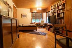 Property thumbnail 9