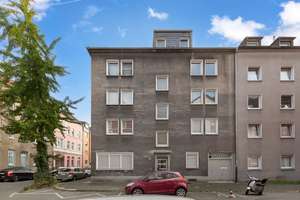 Energetisch gut modernisiertes Mehrfamilienhaus in zentraler Bestlage von Duisburg-Duissern – Die vollständige Adresse der Immobilie erhältst du vom Anbieter., 47058 Duissern, Duisburg – Vorschaubild 1