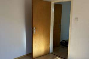 Zuhause mit 3 Zimmern in Stuttgart Zuffenhausen – Cheruskerstraße 15, 70435 Zuffenhausen-Hohenstein, Stuttgart – Vorschaubild 4