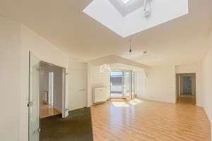 ÜBER DEN DÄCHERN MOABITS! SUPERHELLE DACHGESCHOSSWOHNUNG MIT GROßER TERRASSE&AUFZUG! PROVISIONSFREI! – Alt-Moabit 126, 10557 Moabit, Berlin – Vorschaubild 2