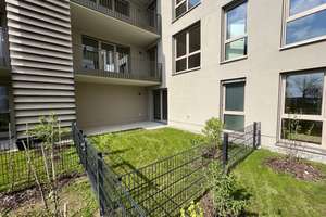 Neuwertige Wohnung mit Privatgarten - hochwertige Teilmöblierung – Hauptstraße 45a, 85551 Kirchheim bei München – Vorschaubild 3