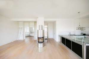 Bezugsfreie DG-Whg mit Terrasse EBK Kamin u. Aufzug – Simon-Dach-Strasse 10, 10245 Friedrichshain, Berlin – Vorschaubild 6