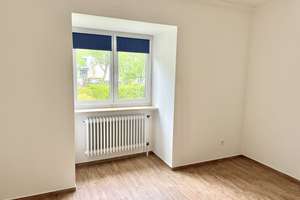 Gepflegtes Stadthaus in bevorzugter Lage in den Elbvororten und direkter Nähe zur ISH – Die vollständige Adresse der Immobilie erhältst du vom Anbieter., 22609 Osdorf, Hamburg – Vorschaubild 7