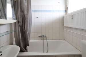FÜR SINGLES ODER PENDLER - PRAKTISCHES CITY-APARTMENT - GROSSE LOGGIA – Am Gemeindepark 40 cc, 12249 Lankwitz, Berlin – Vorschaubild 7