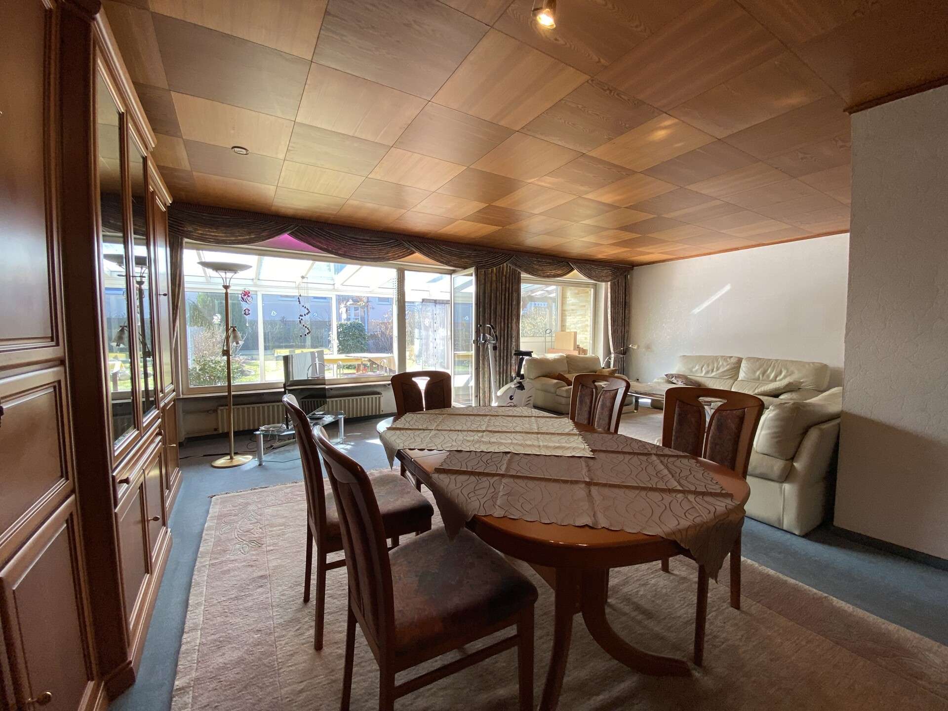 Immobilie in Andernach - Gepflegtes Einfamilienhaus mit ausreichend Wohnfläche, Wintergarten und Doppelgarage - Bild 9