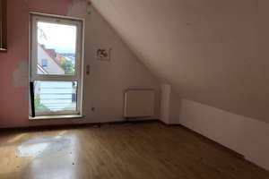 Familienfreundliches Haus mit großem Garten aus der Versteigerung - Besichtigung möglich 
 – Die vollständige Adresse der Immobilie erhältst du vom Anbieter., 91622 Rügland – Vorschaubild 4