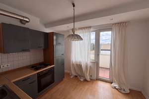 Charmante 1,5-Zimmer-Dachgeschosswohnung in zentraler Lage – Emmastr. 3, 40227 Oberbilk, Düsseldorf – Vorschaubild 9