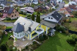 300 m² Wohlfühlfläche! Imposantes Einfamilienhaus in Hohenahr – Die vollständige Adresse der Immobilie erhältst du vom Anbieter., 35644 Hohenahr – Vorschaubild 35