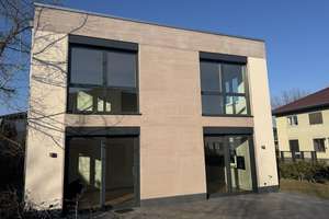 Property thumbnail 2