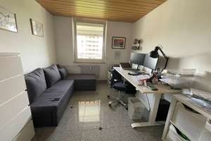 4,5-Zimmer-Wohnung mit zwei Balkonen und Garage in RT-Sondelfingen – Die vollständige Adresse der Immobilie erhältst du vom Anbieter., 72766 Sondelfingen, Reutlingen – Vorschaubild 8