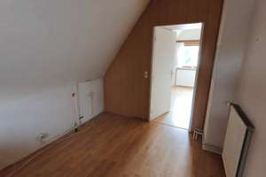 Sanierungsbedürftige, kleine Doppelhaushälfte mit Garten in ruhiger Lage von Uetersen – Die vollständige Adresse der Immobilie erhältst du vom Anbieter., 25436 Uetersen – Vorschaubild 13