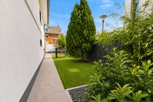 Stadtvilla mit Einliegerwohnung in Frankfurt 2 Garagen,2 Stellplätzen, Terrasse & Garten – 65931 Sindlingen, Frankfurt am Main – Vorschaubild 21