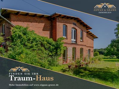 Großzügige Doppelhaushälfte mit ca. 4.000 m² Grundstück und außergewöhnlichem Ausbaupotenzial