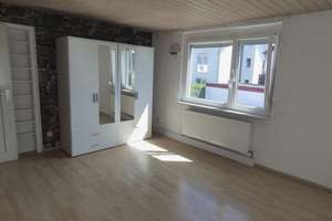 Freistehendes, modernisiertes 5-Zimmer-Haus inkl. Einbauküche in 74182, Obersulm-Willsbach – Die vollständige Adresse der Immobilie erhältst du vom Anbieter., 74182 Obersulm – Vorschaubild 7