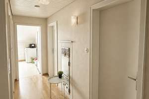 Helles, möbliertes 16 m² WG-Zimmer in Stuttgart-Vaihingen – Nähe Uni & HdM – Häfnerstraße 2, 70563 Heerstraße, Stuttgart – Vorschaubild 9