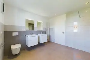 *Reserviert* Erstbezug ***Exklusive Doppelhaushälfte*** – Freising (Kreis) – Vorschaubild 13