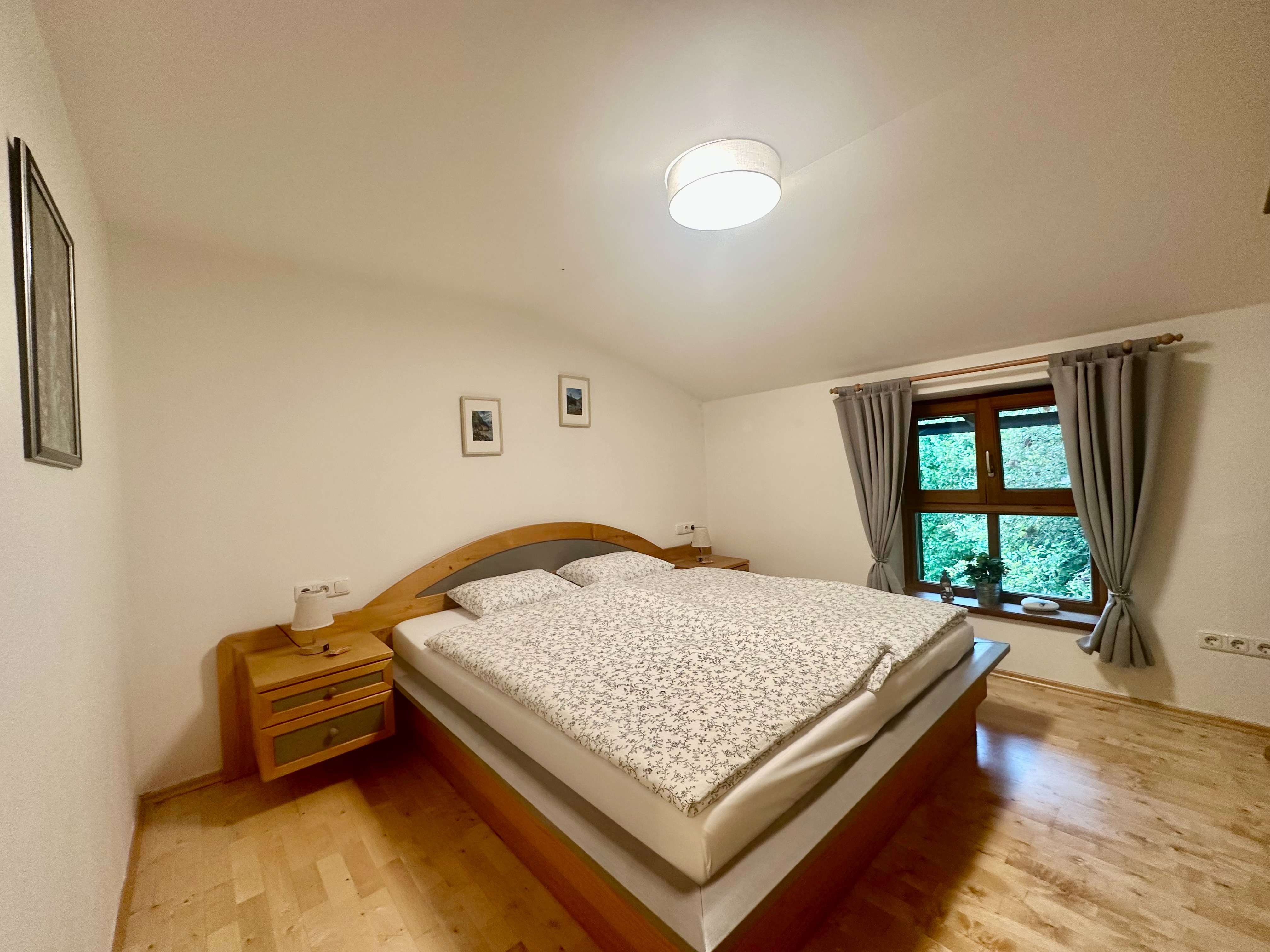 Immobilie in Marktschellenberg - Vermietetes 4-Familienhaus im Landhausstil zwischen Marktschellenberg und Berchtesgaden - Bild 8