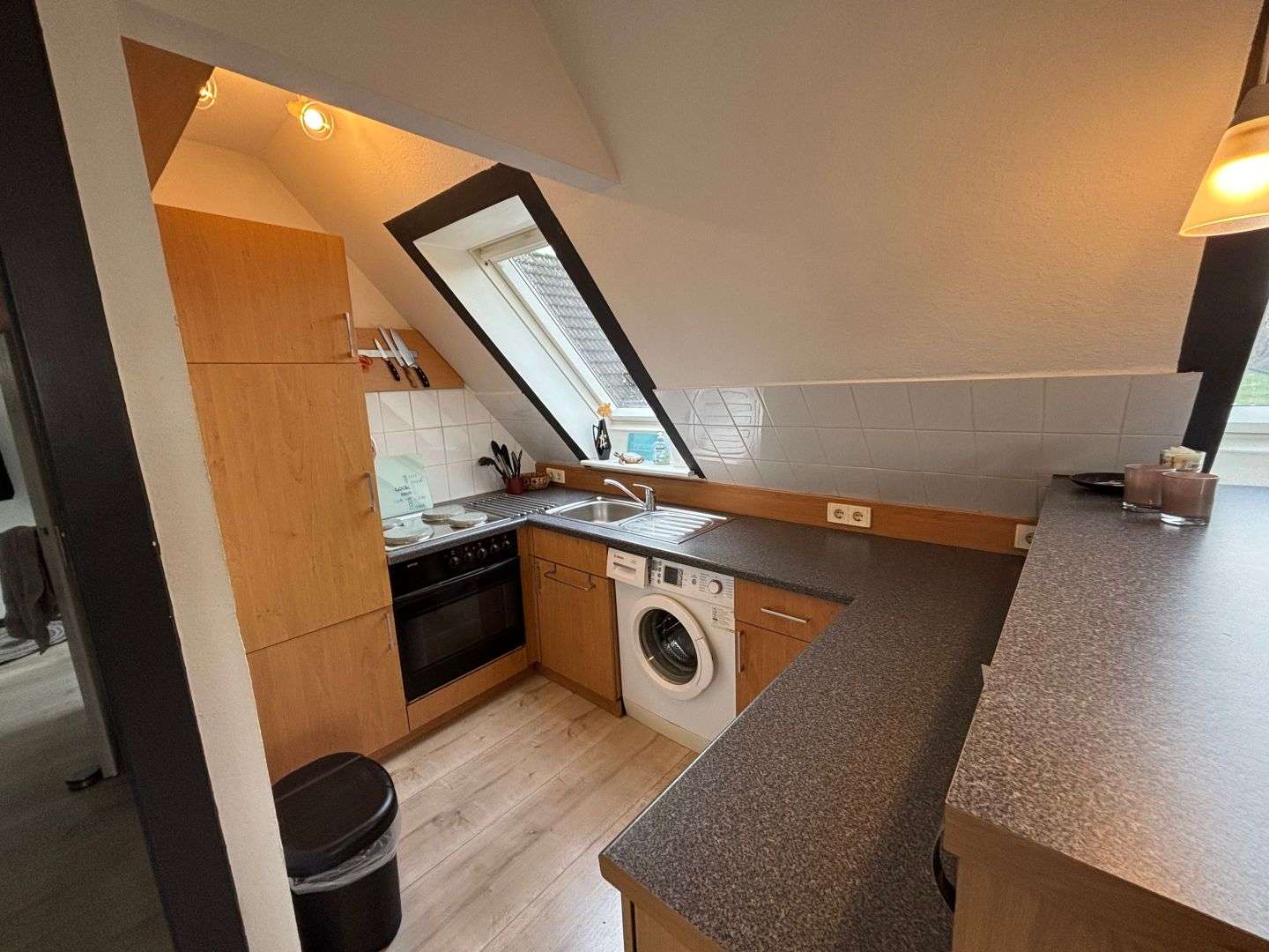 Immobilie in Tangstedt - Charmante 1,5-Zimmer-Dachgeschosswohnung mit viel Licht und Blick ins Grüne in Tangstedt - Bild 4