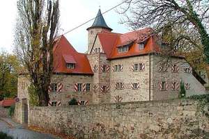 Repräsentative 5-Zimmer Wohnung in der Lobdeburg in Jena Lobeda
