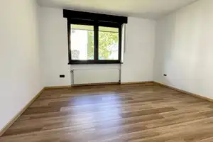 Exklusives Wohnen in Kleve: Stilvolles Einfamilienhaus mit herrlichem Garten und Komfort – Kleve (Kreis) – Vorschaubild 9