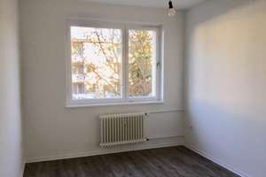 schöne 2-Zimmer-Wohnung mit Balkon – Lupinenweg 3a, 12357 Rudow, Berlin – Vorschaubild 2